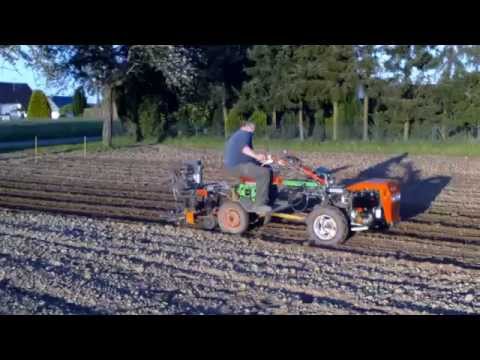 Datei:PuEzbVi 9oM.jpg