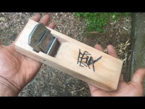 J4fBPw2-fxI.jpg